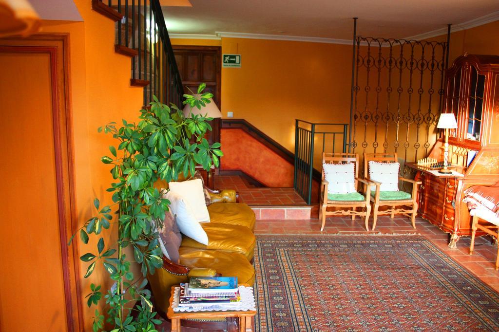 La Casa De Sebastian Guest House Valderrobres Exterior photo