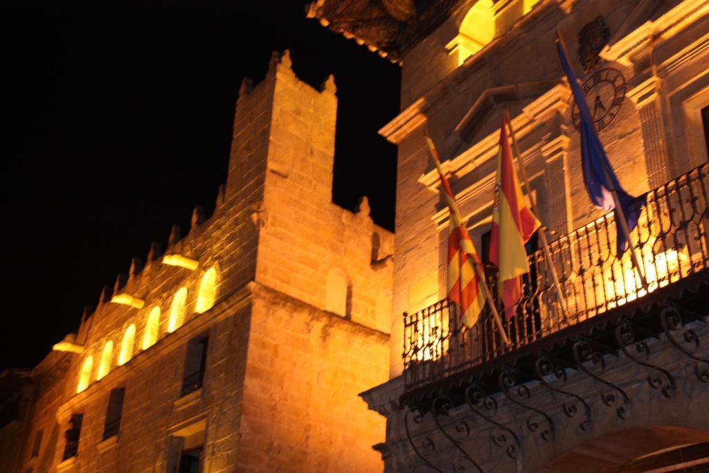 La Casa De Sebastian Guest House Valderrobres Exterior photo