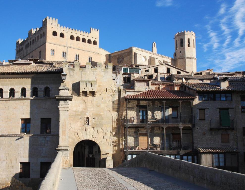 La Casa De Sebastian Guest House Valderrobres Exterior photo