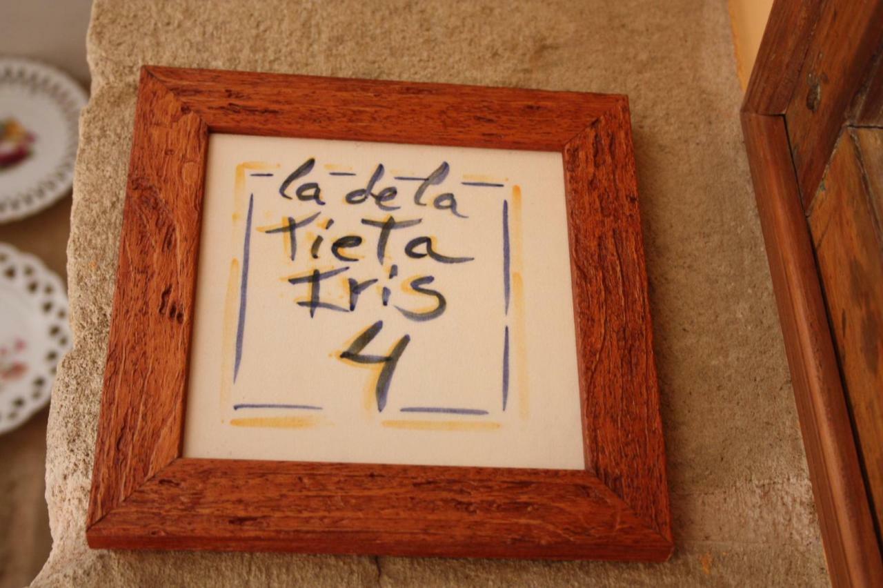 La Casa De Sebastian Guest House Valderrobres Exterior photo